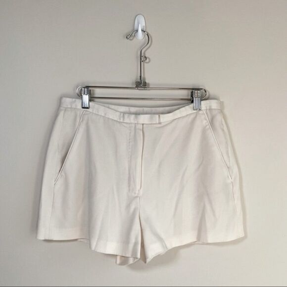 Babaton Wegner High Rise Shorts Fabric  Made in Japan Cream White Size 8 - Picture 1 of 6